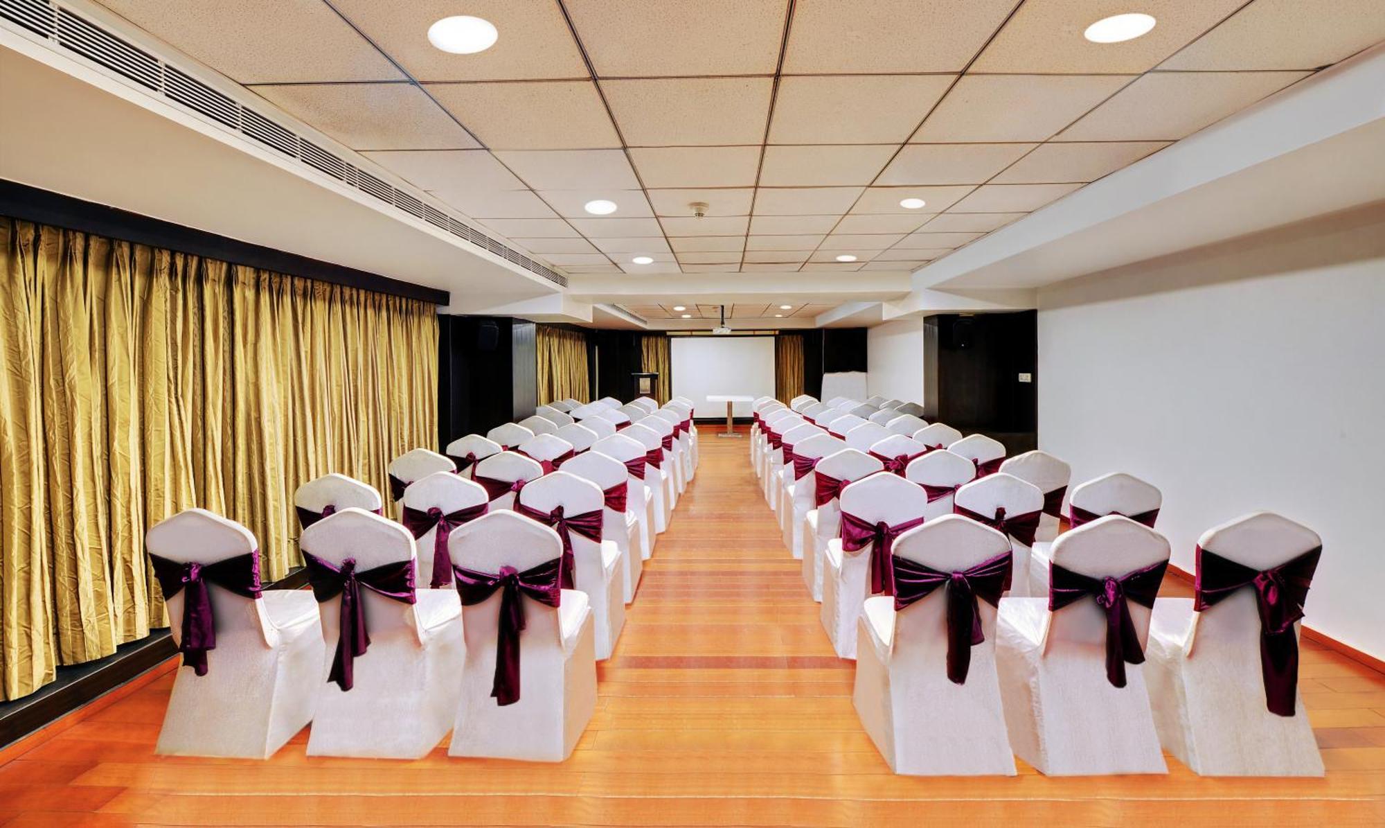 Iris The Business Hotel Μπανγκαλόρ Εξωτερικό φωτογραφία