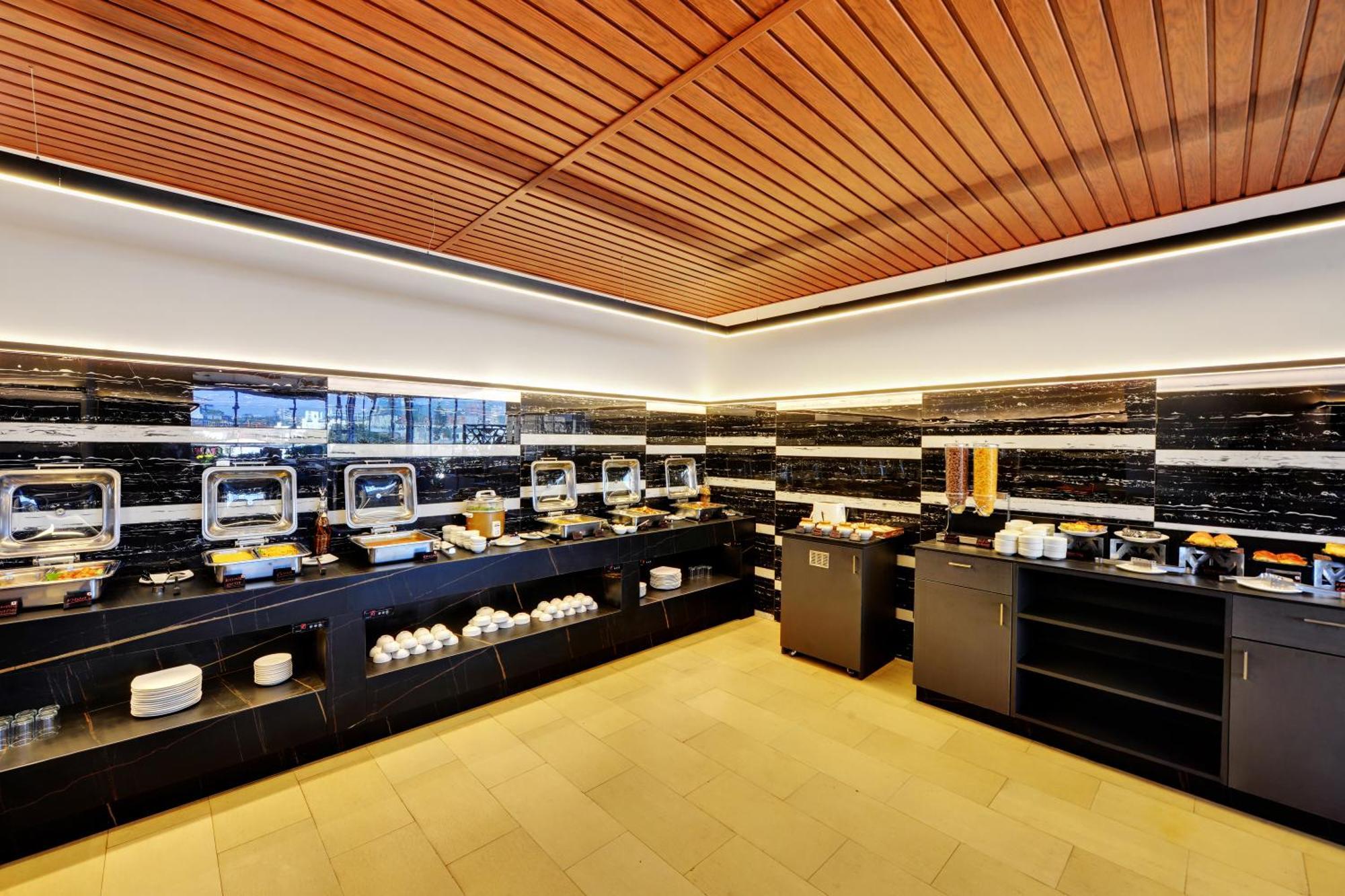Iris The Business Hotel Μπανγκαλόρ Εξωτερικό φωτογραφία