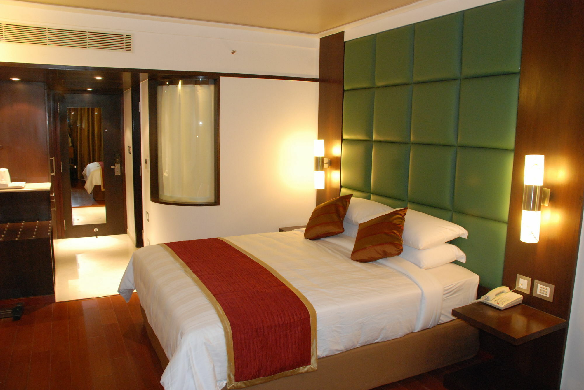 Iris The Business Hotel Μπανγκαλόρ Εξωτερικό φωτογραφία